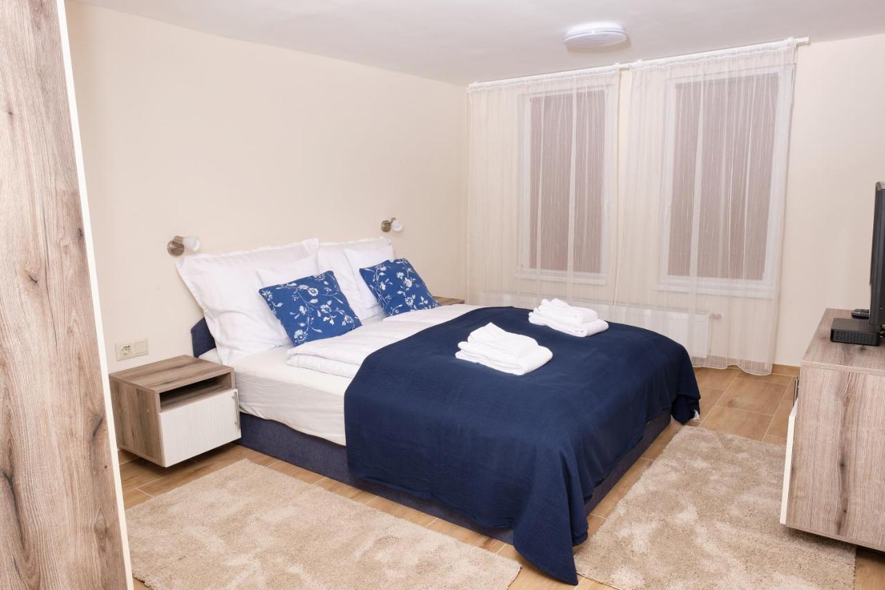 Kincses Sziget Apartman ราซเคเว ภายนอก รูปภาพ