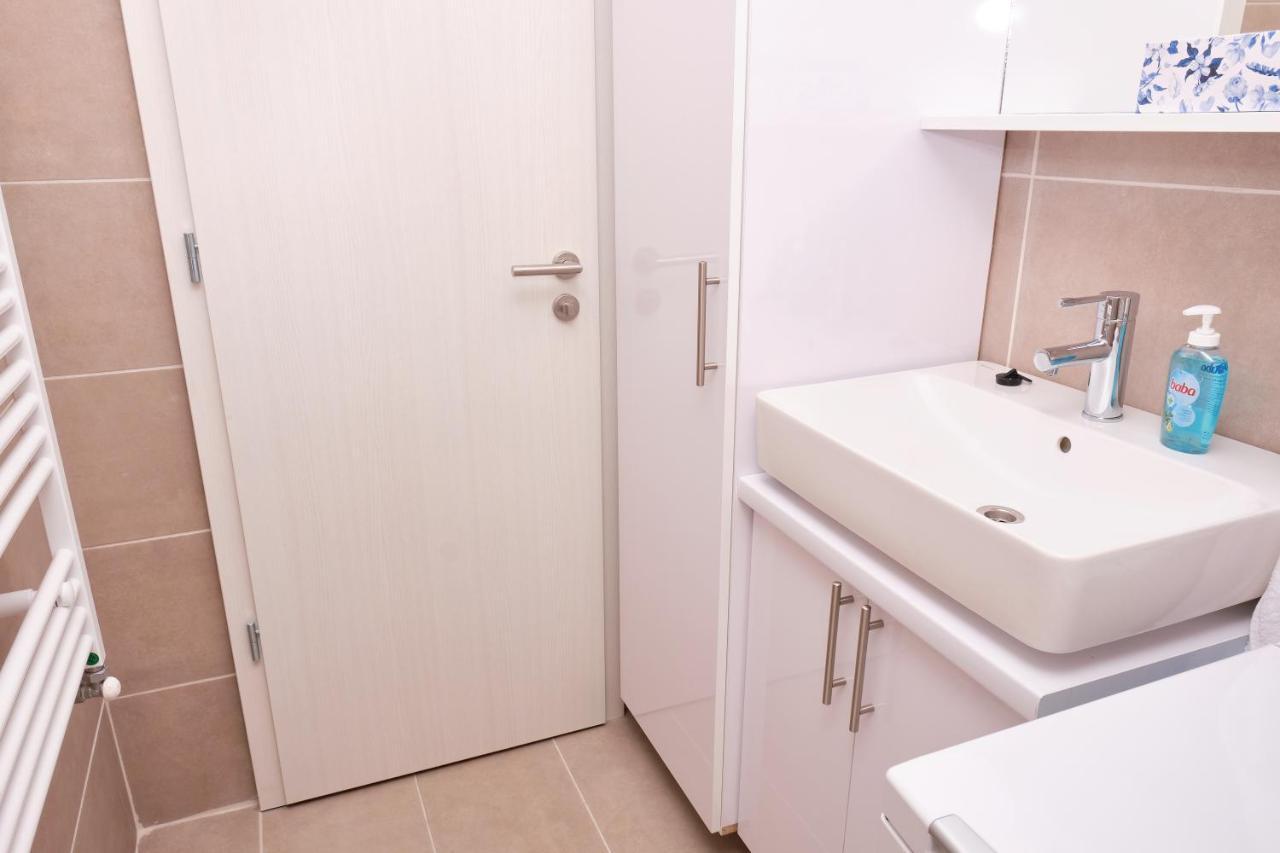 Kincses Sziget Apartman ราซเคเว ภายนอก รูปภาพ